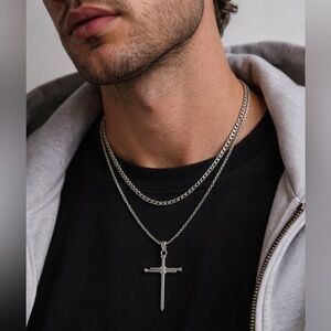 Brand New!!  Nail cross pendant with box chain